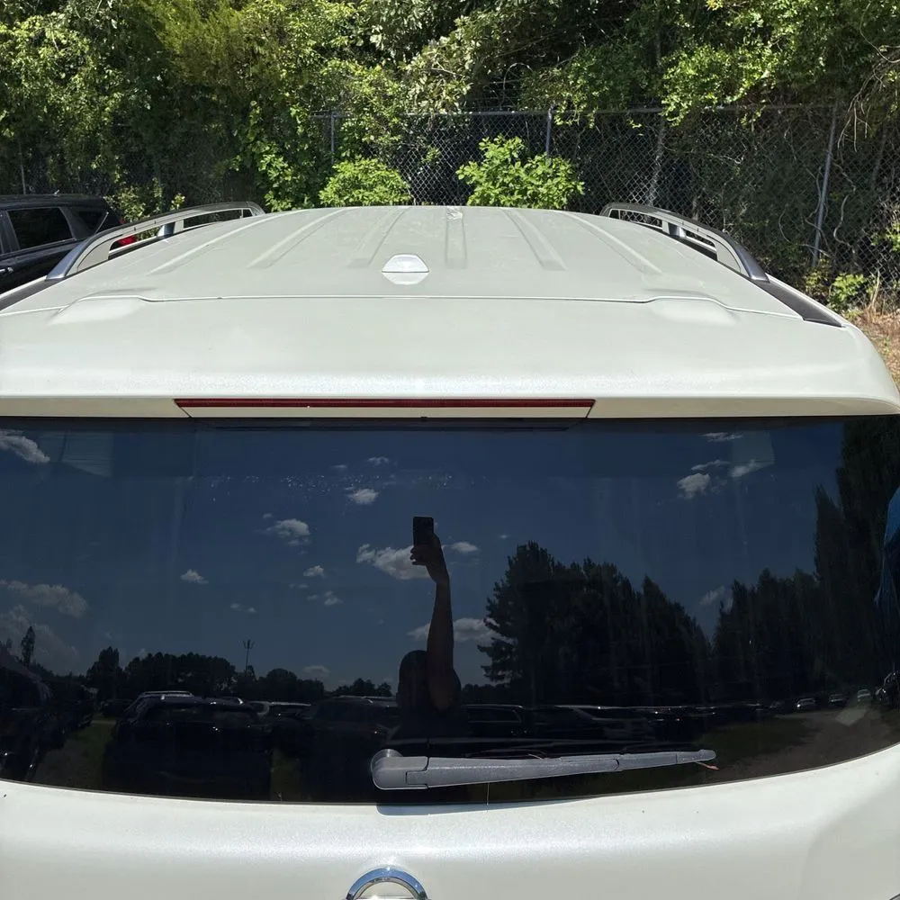 Nissan Armada photo 16