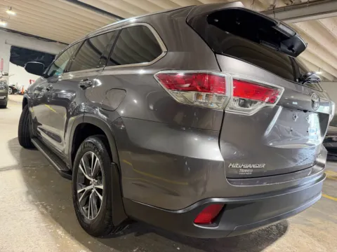 Another view of 2016 Toyota Highlander XLE V6 for sale in Carlstadt, NJ at 101 Motors