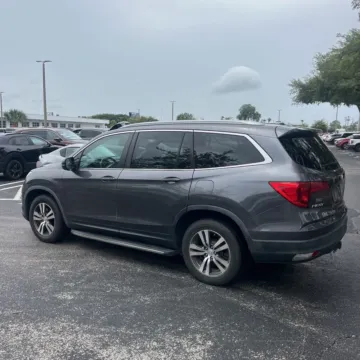 Another view of 2017 Honda Pilot EX-L for sale in Carlstadt, NJ at 101 Motors