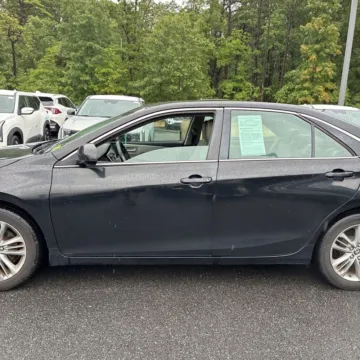 More photos of 2015 Toyota Camry SE at 101 Motors, NJ