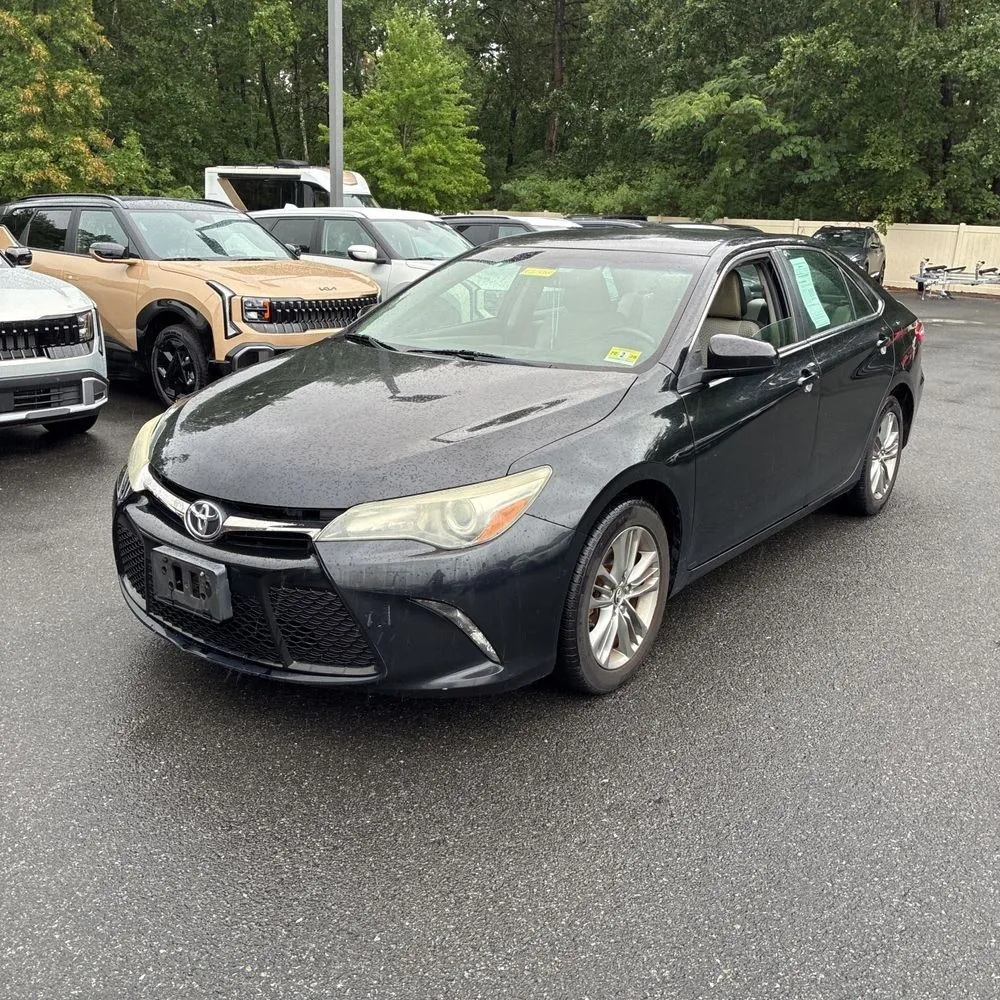 Black 2015 Toyota Camry SE for sale in Carlstadt, NJ