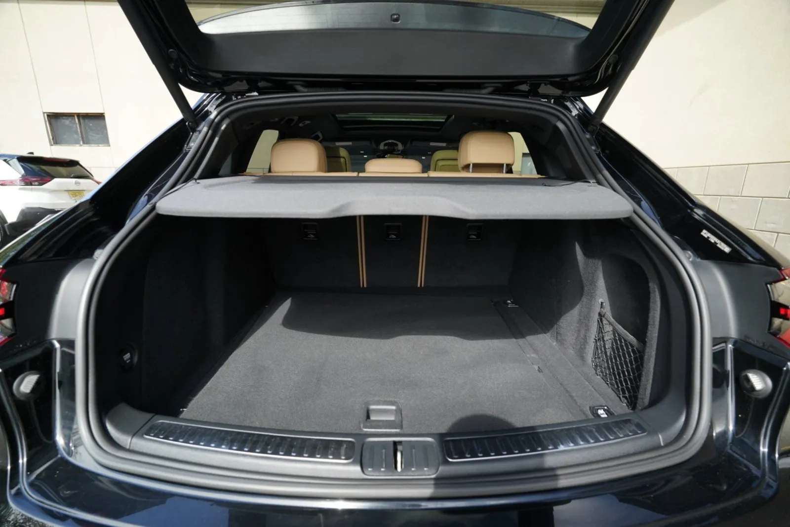 Porsche Macan photo 30