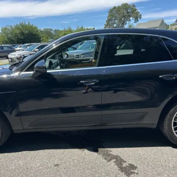 More photos of 2017 Porsche Macan S at 101 Motors, NJ