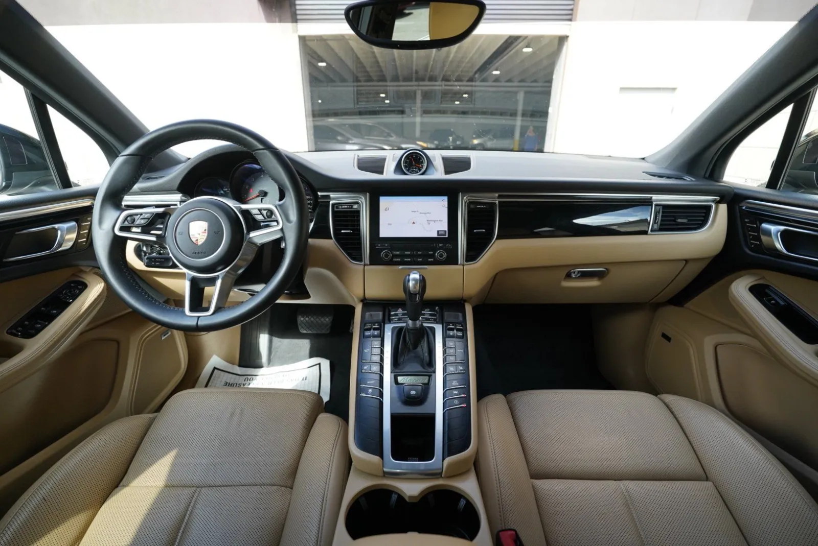 Porsche Macan photo 43