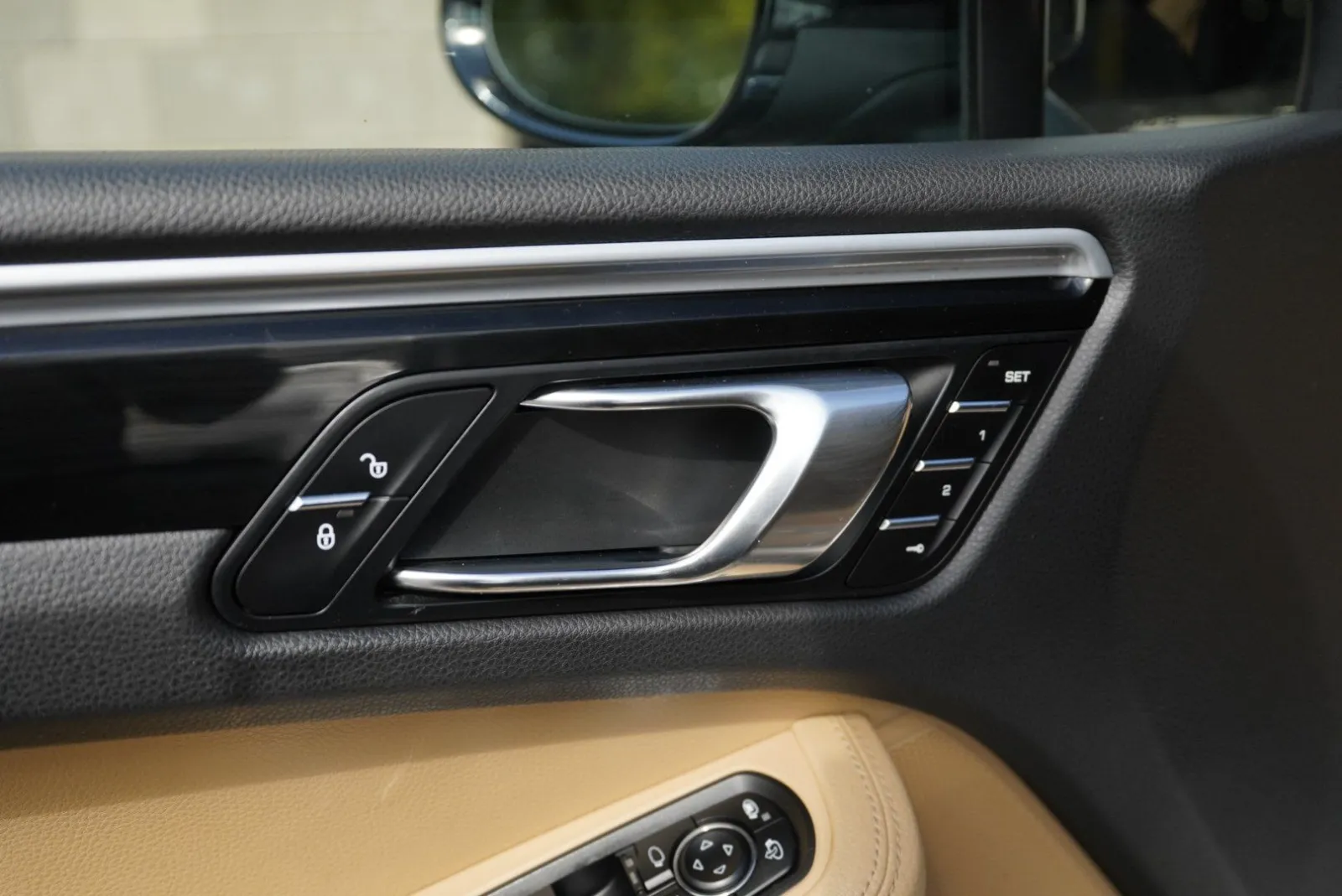 Porsche Macan photo 17