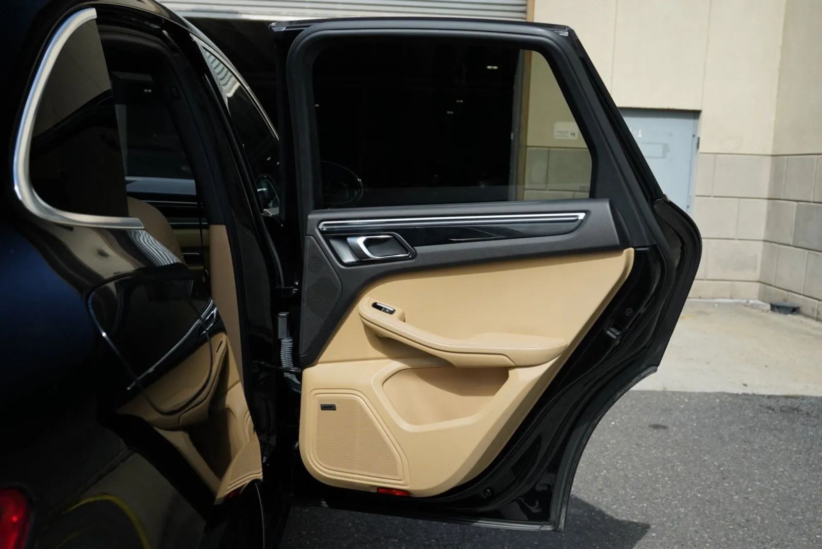 Porsche Macan photo 32