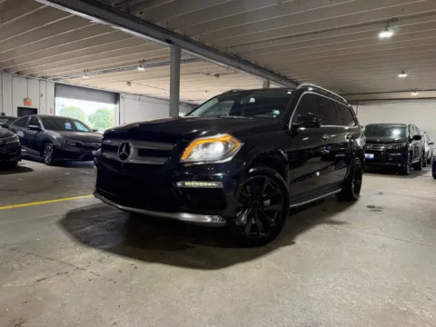 Black 2015 Mercedes-Benz GL 550 4MATIC for sale in Carlstadt, NJ