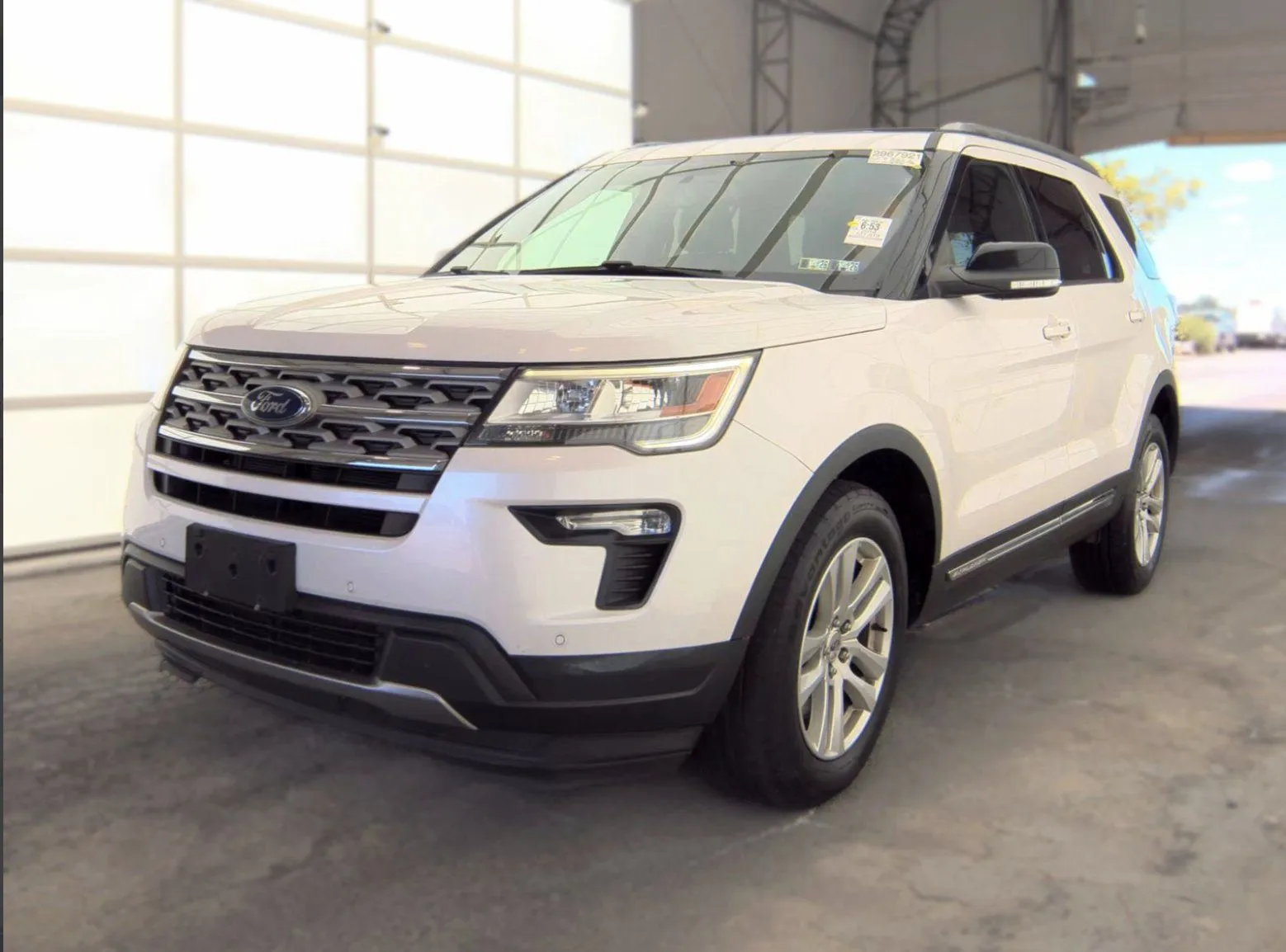 White 2018 Ford Explorer XLT for sale in Carlstadt, NJ