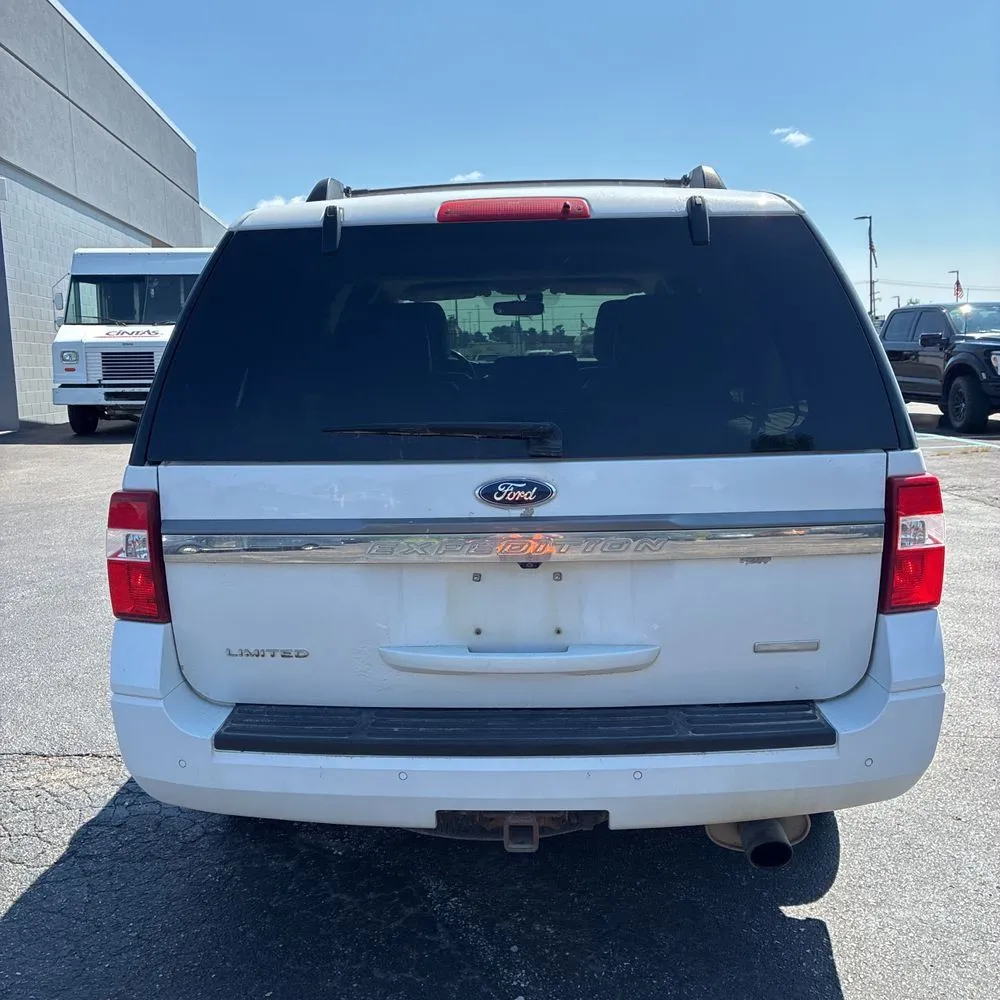 Ford Expedition photo 7