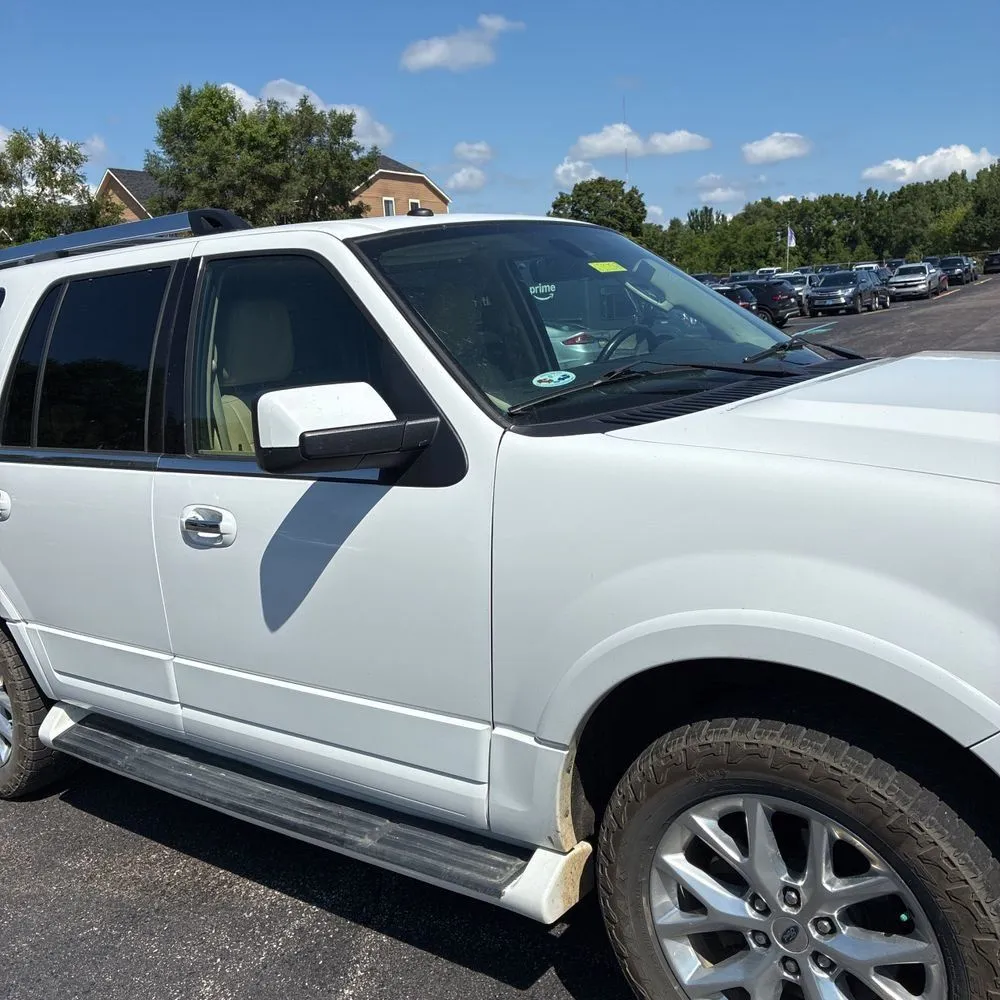 Ford Expedition photo 13