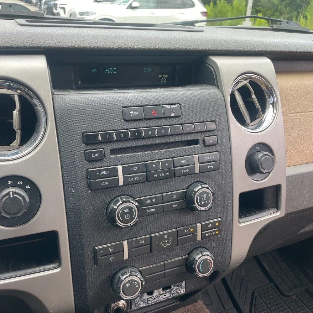 Ford F-150 photo 25