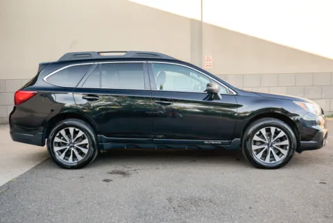 More photos of 2017 Subaru Outback 2.5i Limited at 101 Motors, NJ