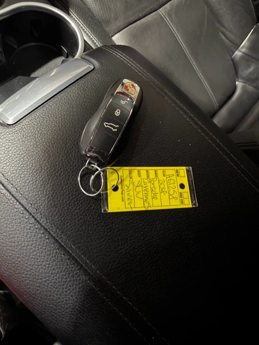 Porsche Cayenne photo 22