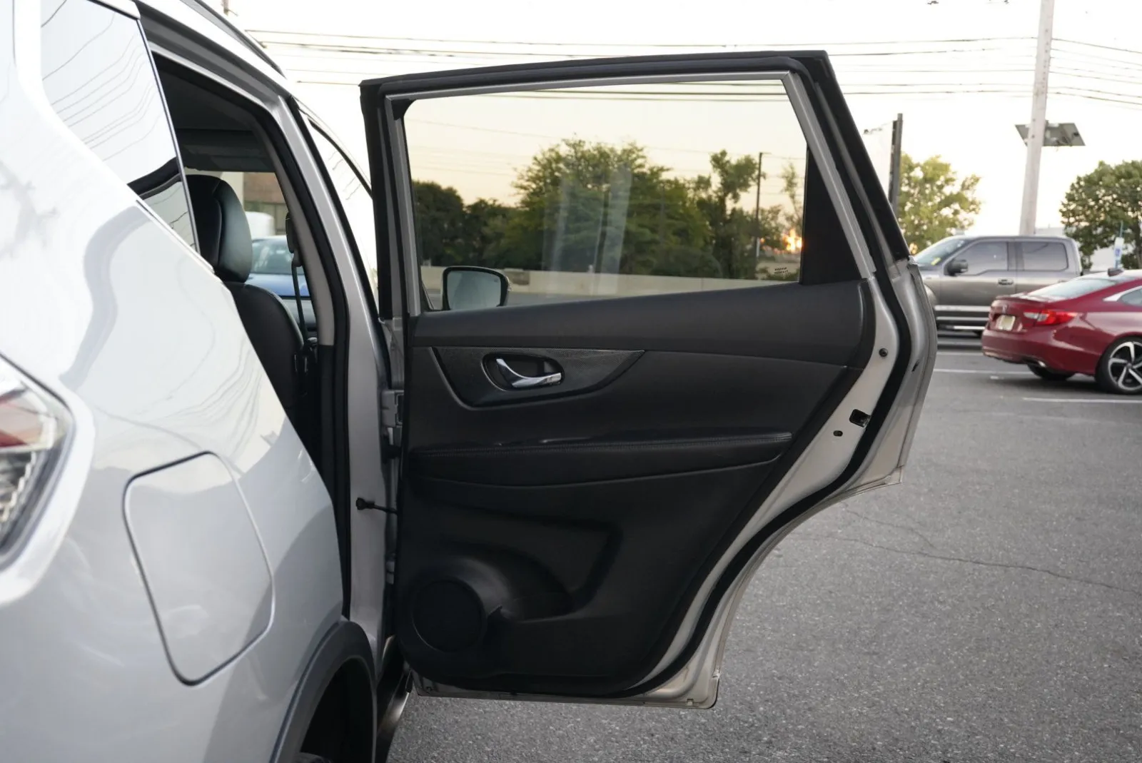 Nissan Rogue photo 27