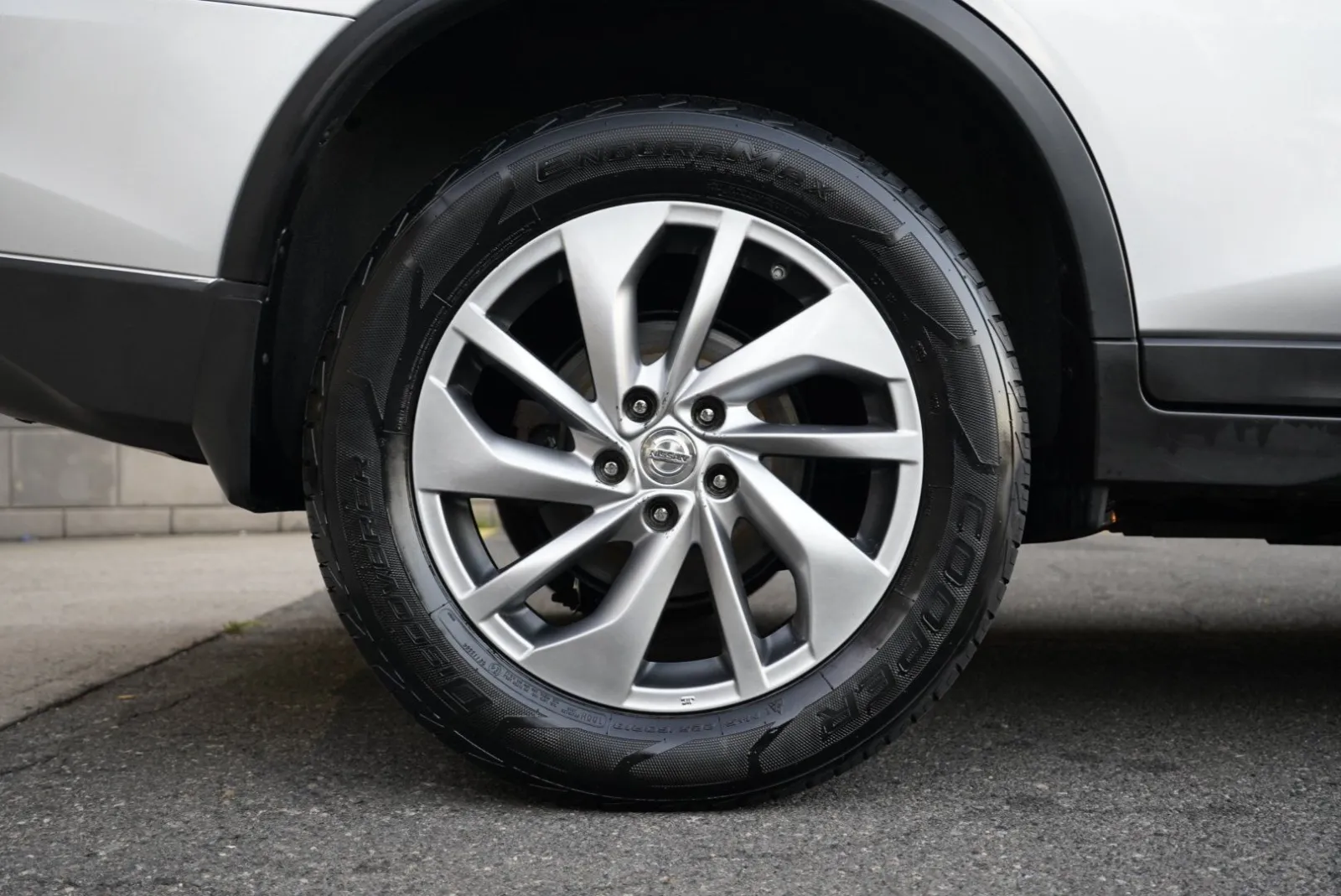 Nissan Rogue photo 12