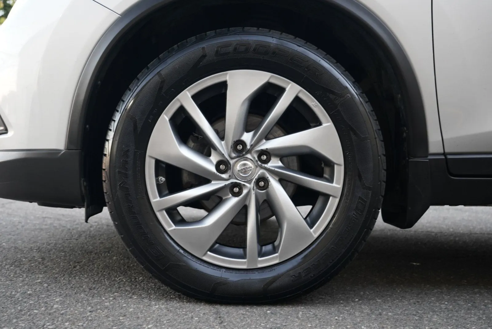 Nissan Rogue photo 10