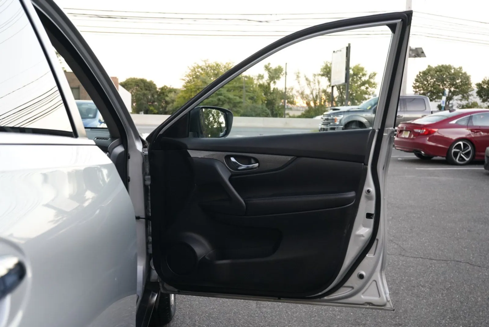 Nissan Rogue photo 31