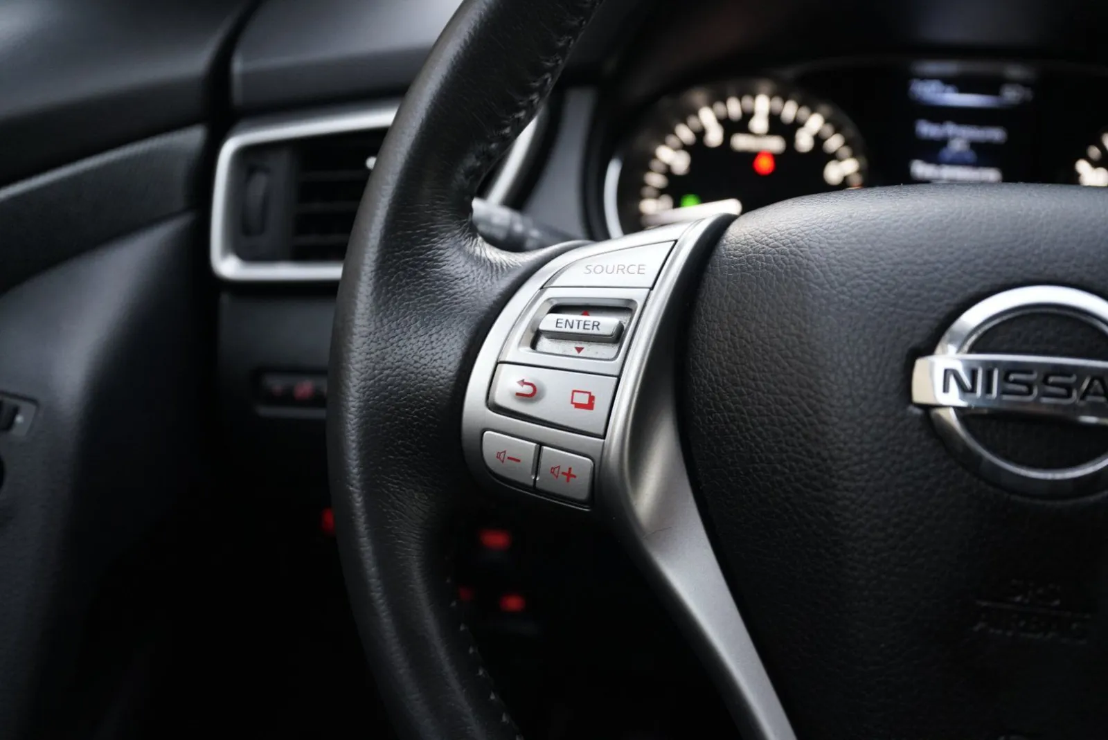 Nissan Rogue photo 42