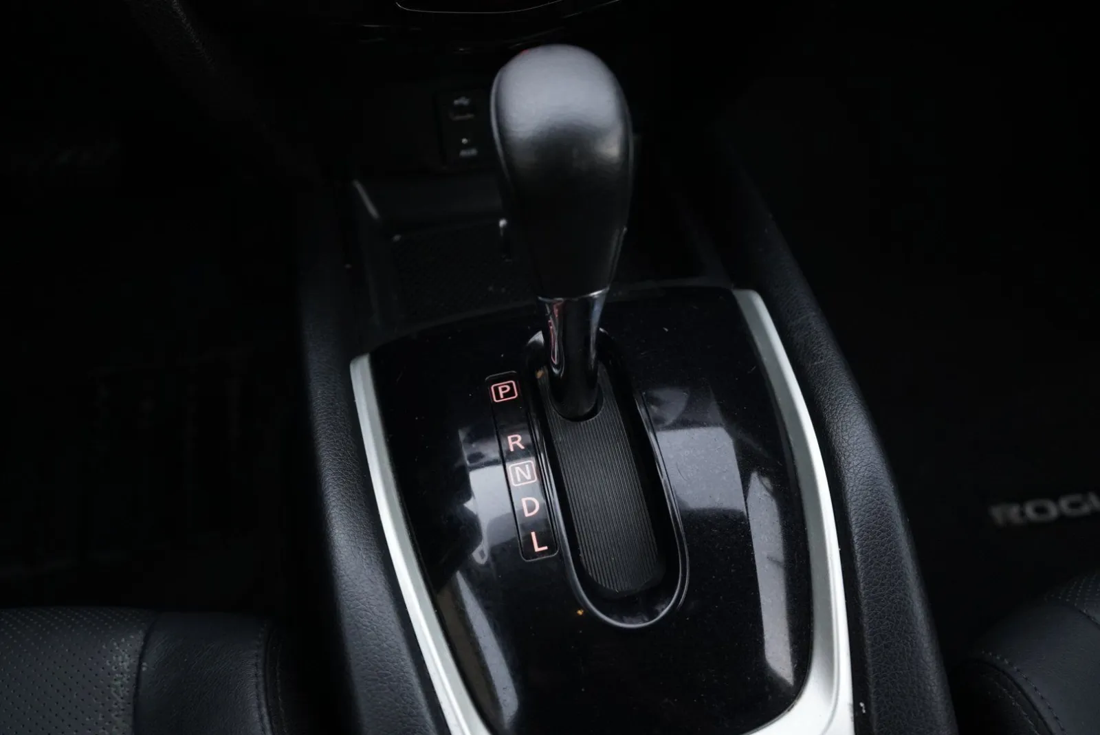 Nissan Rogue photo 38