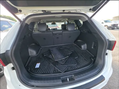 More photos of 2017 Hyundai Santa Fe Sport 2.0T Ultimate at 101 Motors, NJ