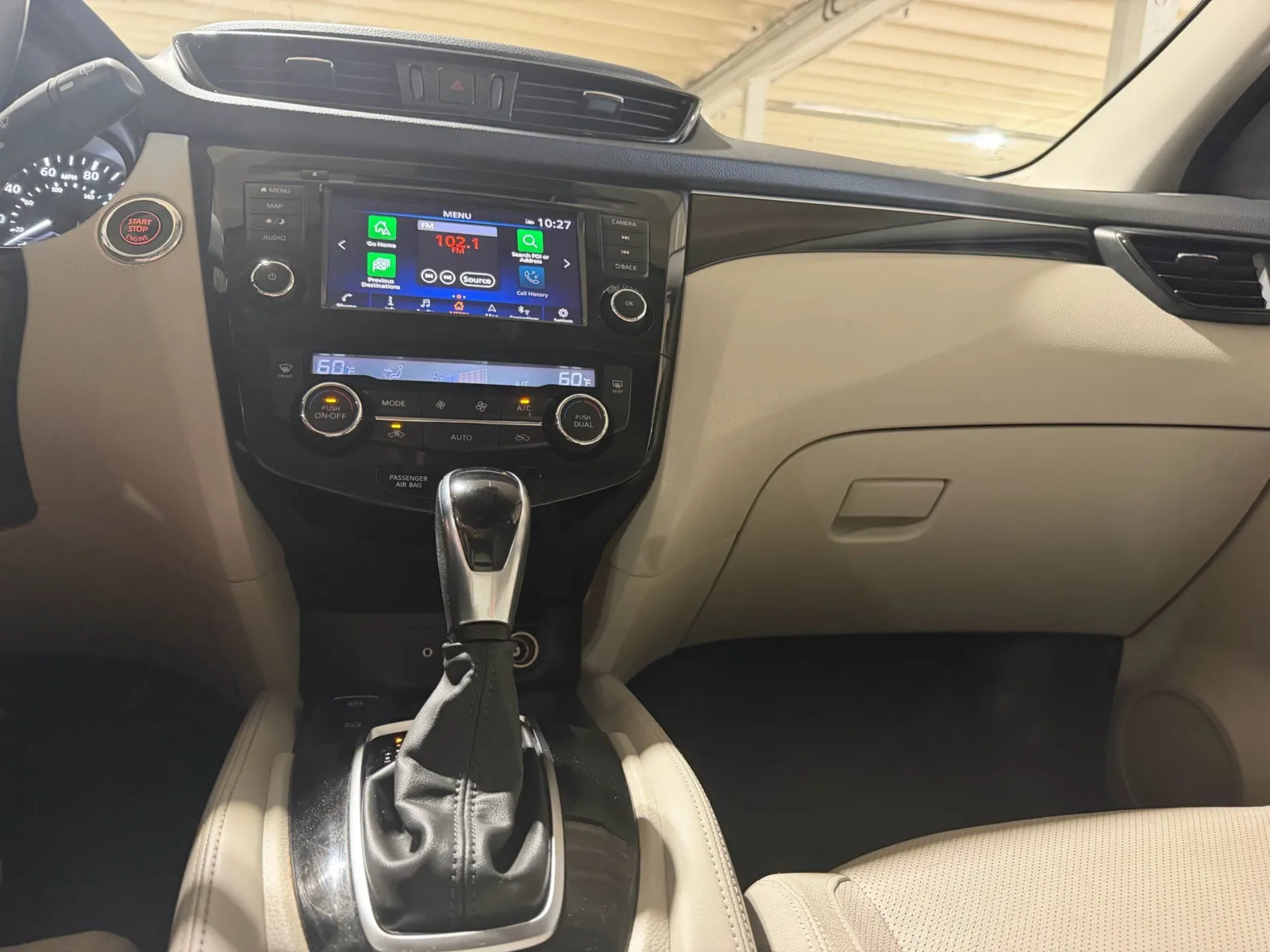 Nissan Rogue Sport photo 16