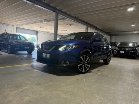 Unknown 2019 Nissan Rogue Sport SL for sale in Carlstadt, NJ