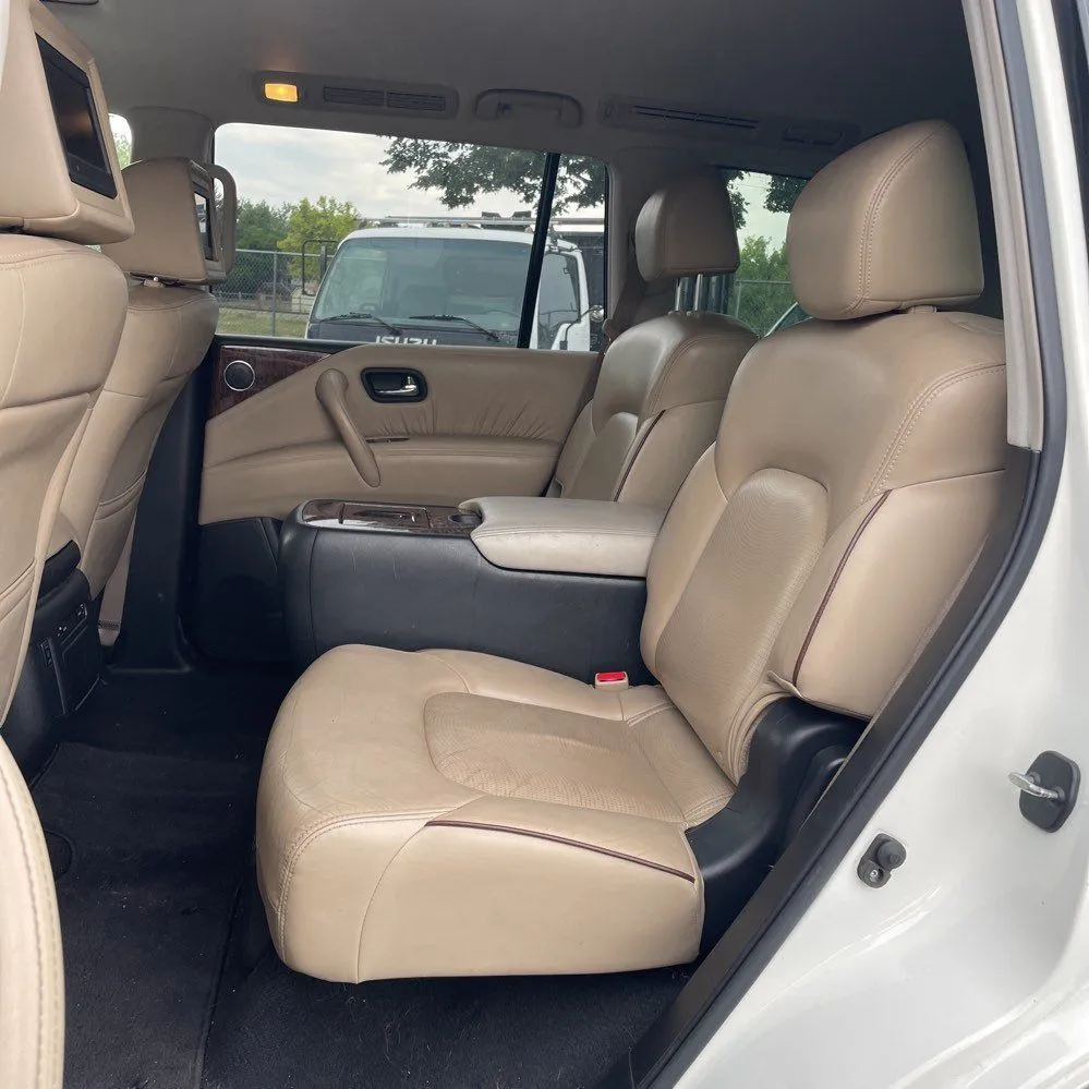 Nissan Armada photo 24
