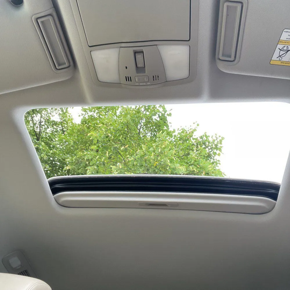 Nissan Armada photo 26