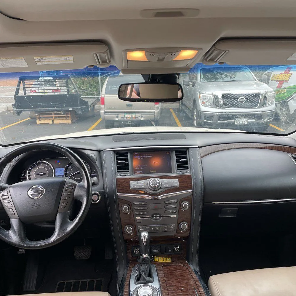 Nissan Armada photo 29