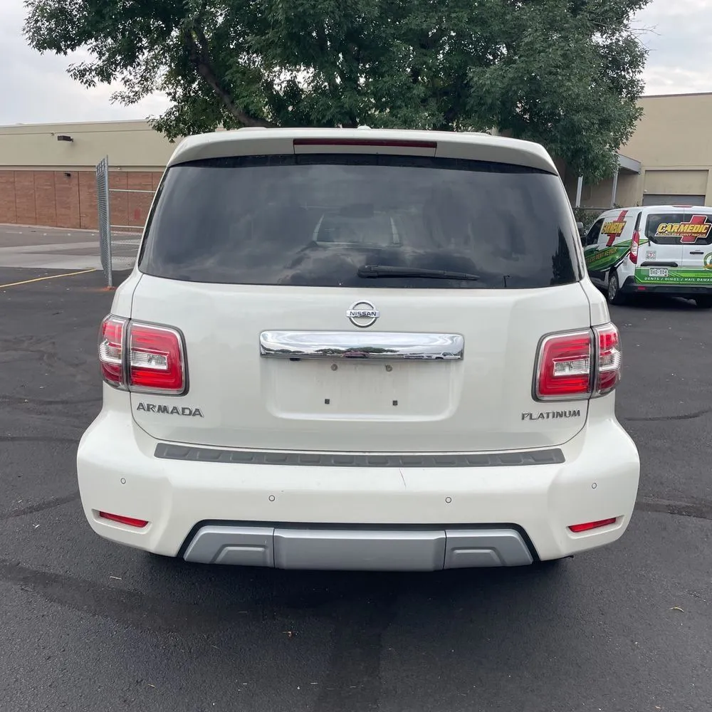 Nissan Armada photo 7