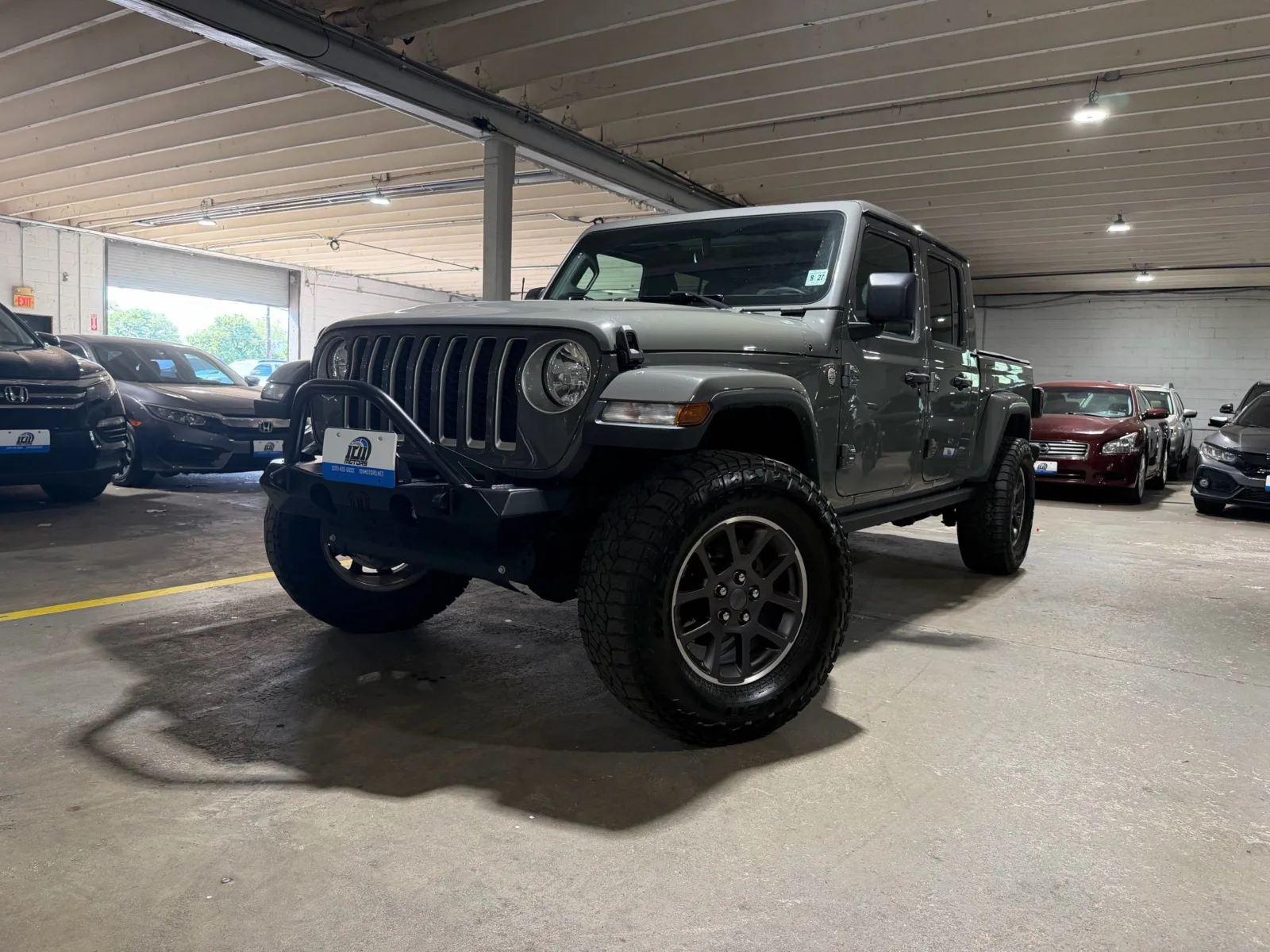Silver 2022 Jeep Gladiator Overland 4x4 for sale in Carlstadt, NJ