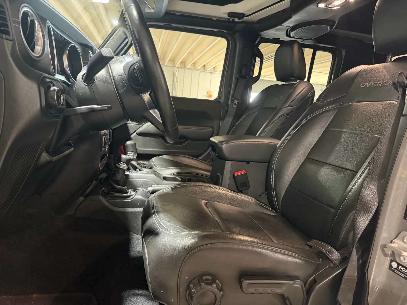 Jeep Gladiator photo 11