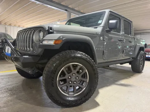Photos of 2022 Jeep Gladiator Overland 4x4 for sale in Carlstadt, NJ at 101 Motors