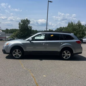 Another view of 2013 Subaru Outback 2.5i Limited for sale in Carlstadt, NJ at 101 Motors