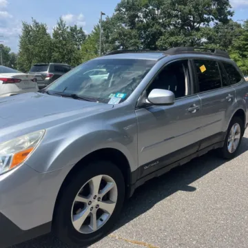 Photos of 2013 Subaru Outback 2.5i Limited for sale in Carlstadt, NJ at 101 Motors