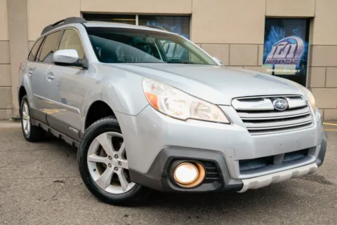 Another view of 2013 Subaru Outback 2.5i Limited for sale in Carlstadt, NJ at 101 Motors