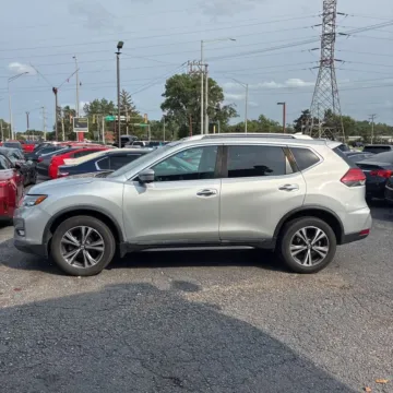 Another view of 2017 Nissan Rogue SL for sale in Carlstadt, NJ at 101 Motors