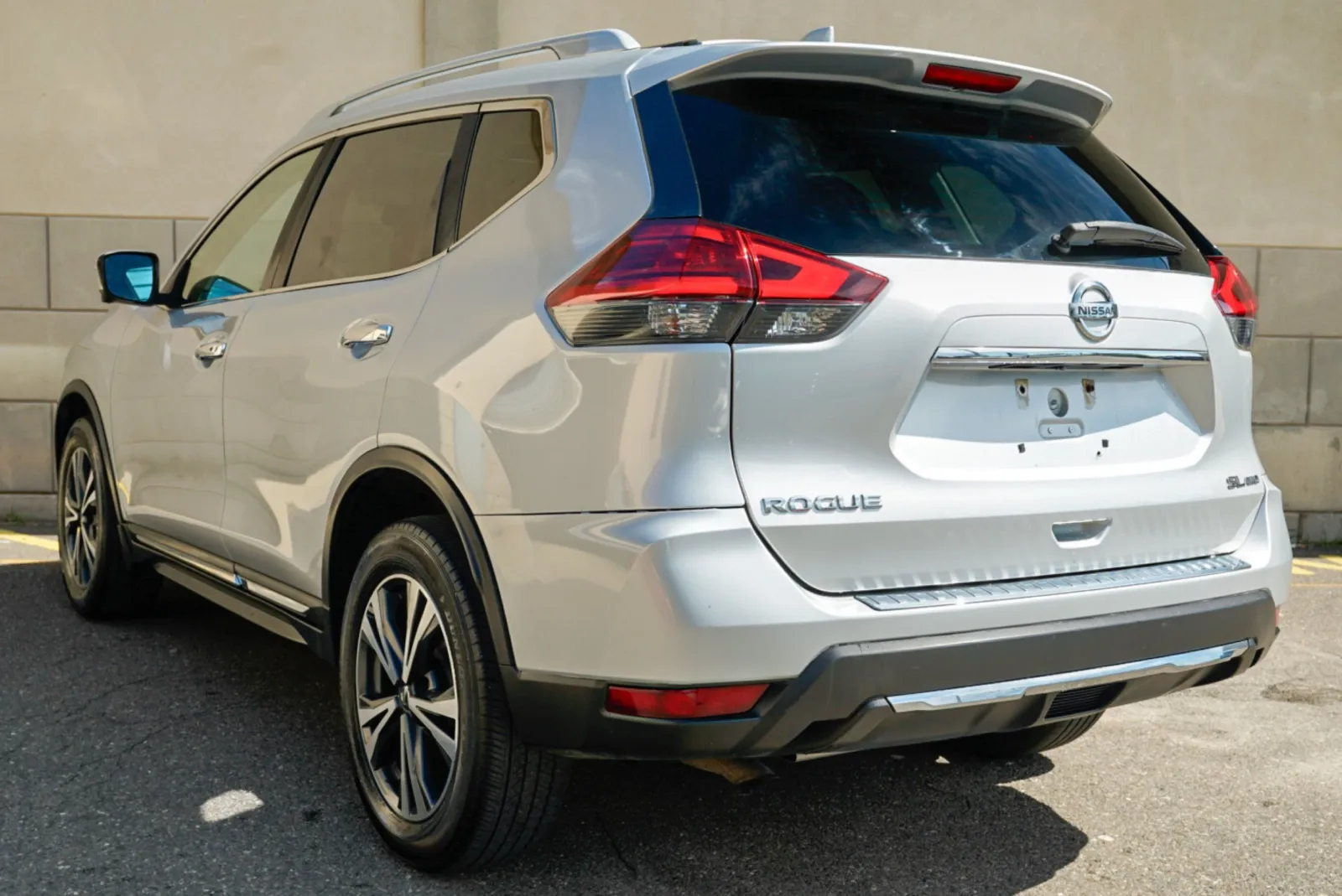Nissan Rogue photo 7