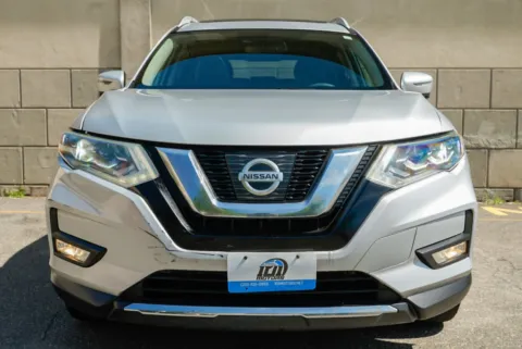 Photos of 2017 Nissan Rogue SL for sale in Carlstadt, NJ at 101 Motors