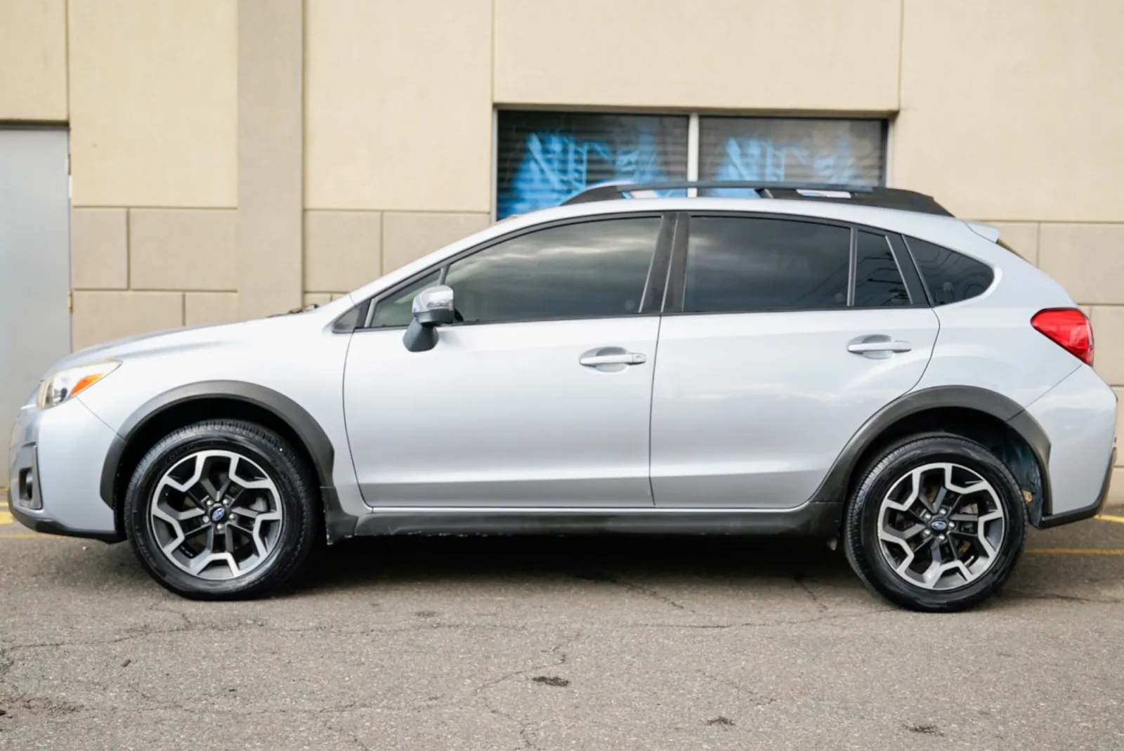 Subaru Crosstrek photo 8
