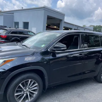 Photos of 2018 Toyota Highlander XLE for sale in Carlstadt, NJ at 101 Motors