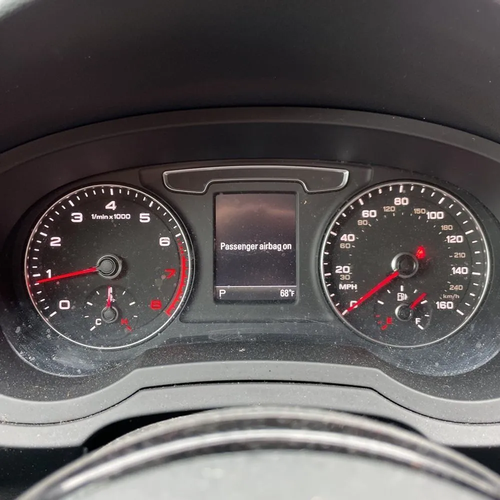 Audi Q3 photo 12