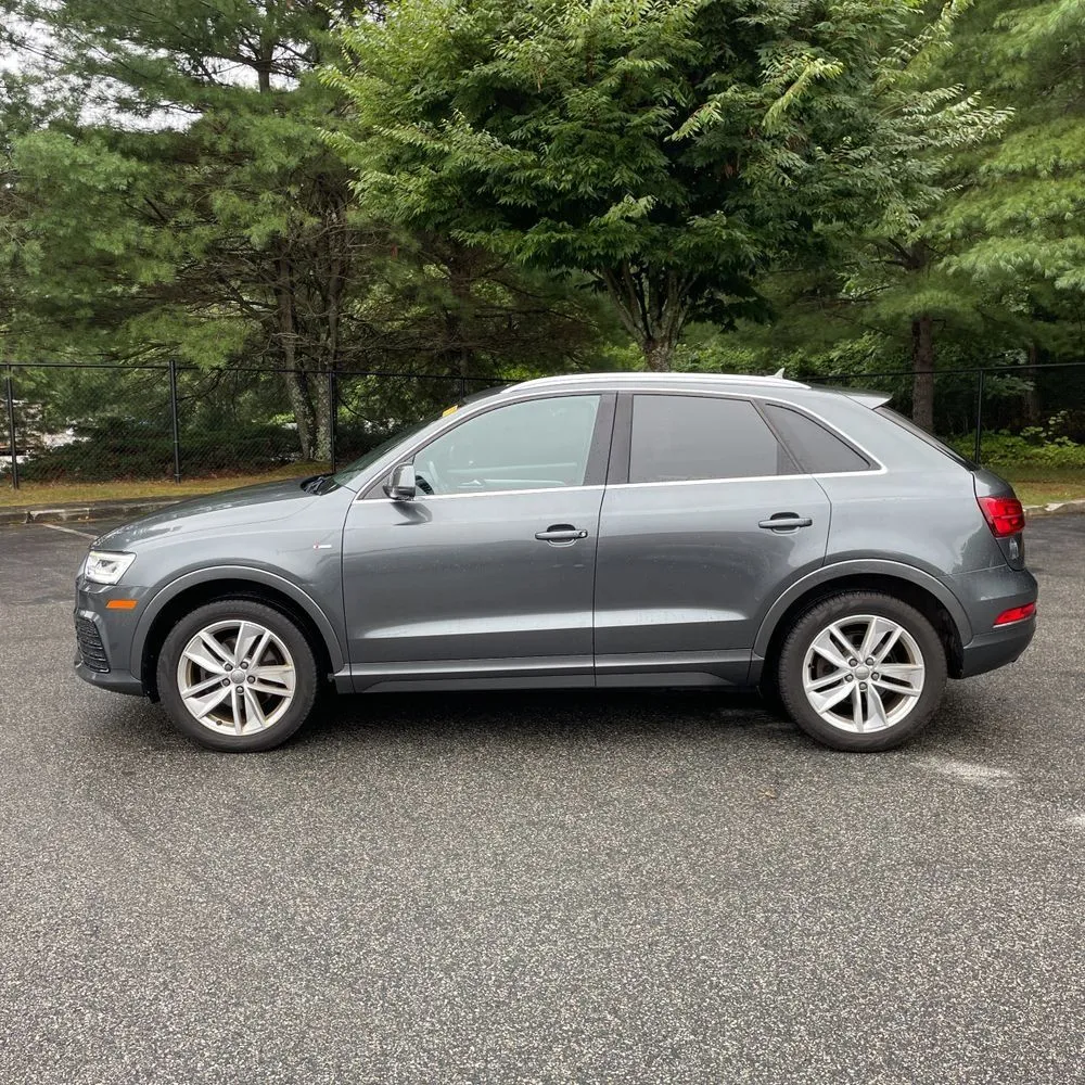 Audi Q3 photo 3