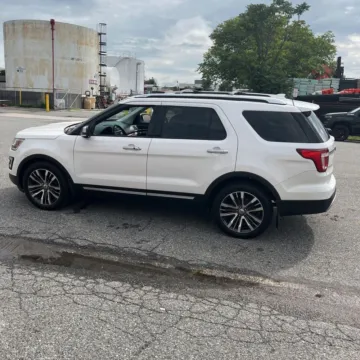 Another view of 2017 Ford Explorer Platinum for sale in Carlstadt, NJ at 101 Motors