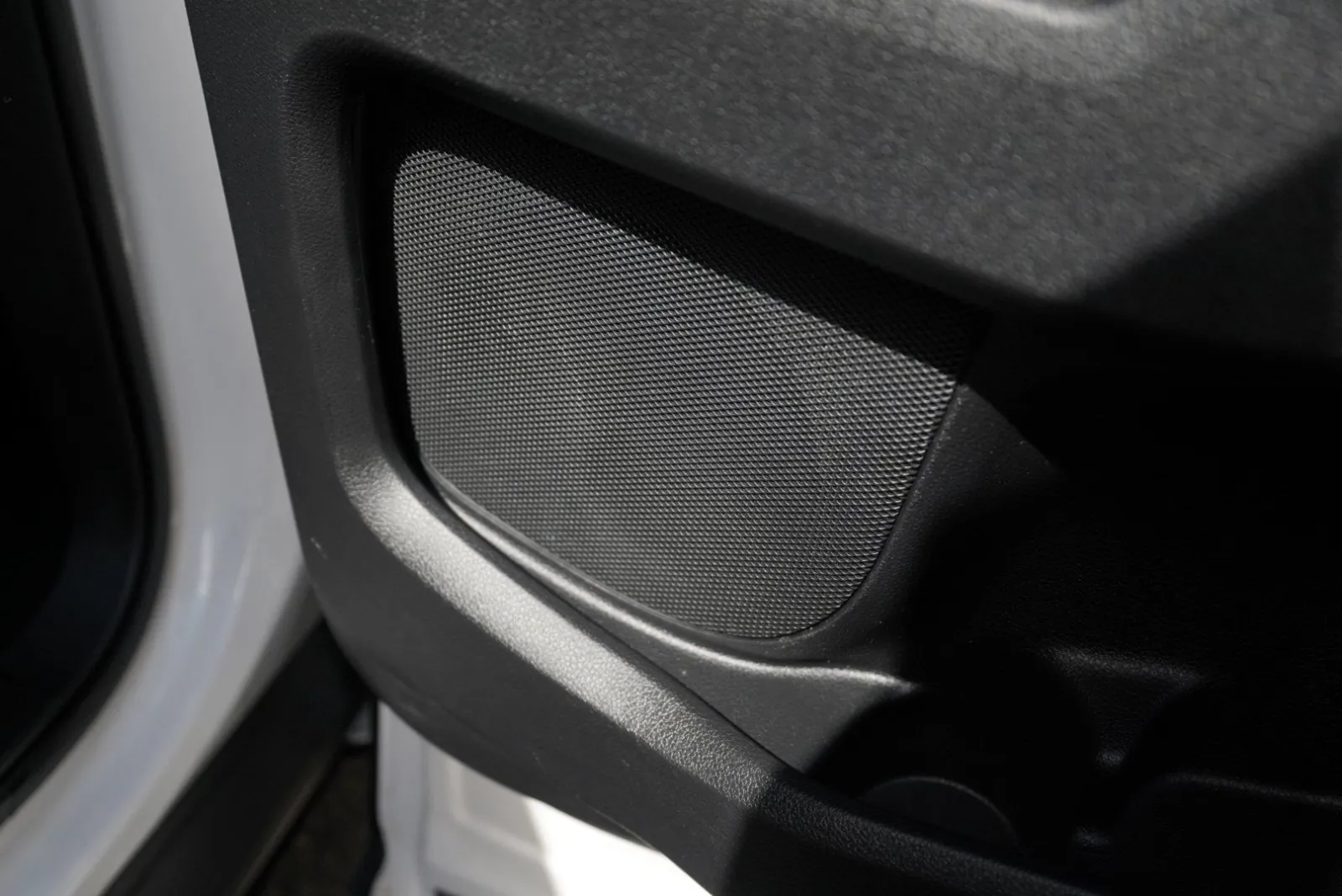Ford Explorer photo 40