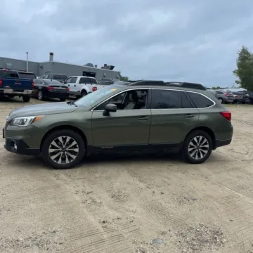 Another view of 2017 Subaru Outback 2.5i Limited for sale in Carlstadt, NJ at 101 Motors