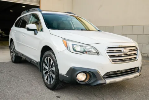 Another view of 2017 Subaru Outback 3.6R Limited for sale in Carlstadt, NJ at 101 Motors