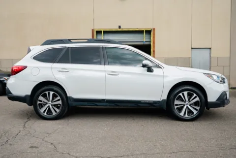 More photos of 2018 Subaru Outback 2.5i Limited at 101 Motors, NJ