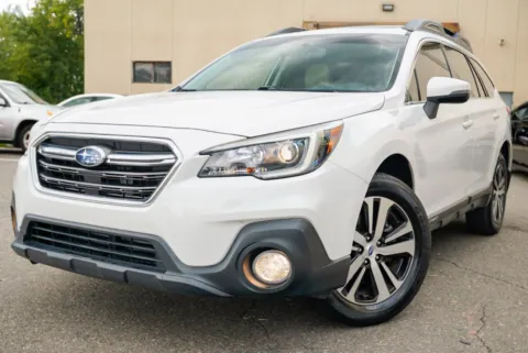 White 2018 Subaru Outback 2.5i Limited for sale in Carlstadt, NJ