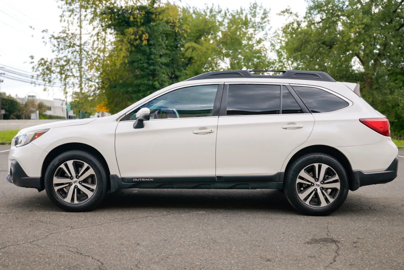 Subaru Outback photo 8